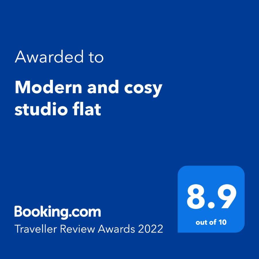 Modern And Cosy Studio Flat London Luaran gambar